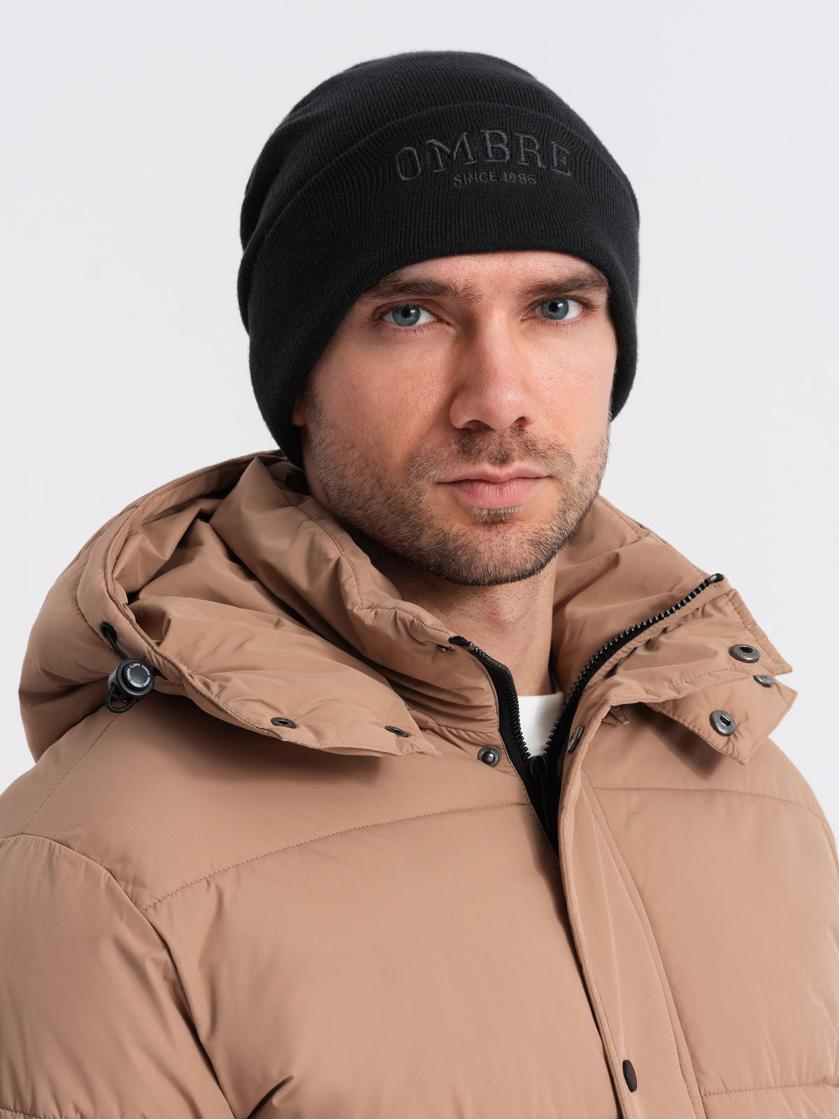 Ombre Men's knitted beanie hat with embroidered inscription - black