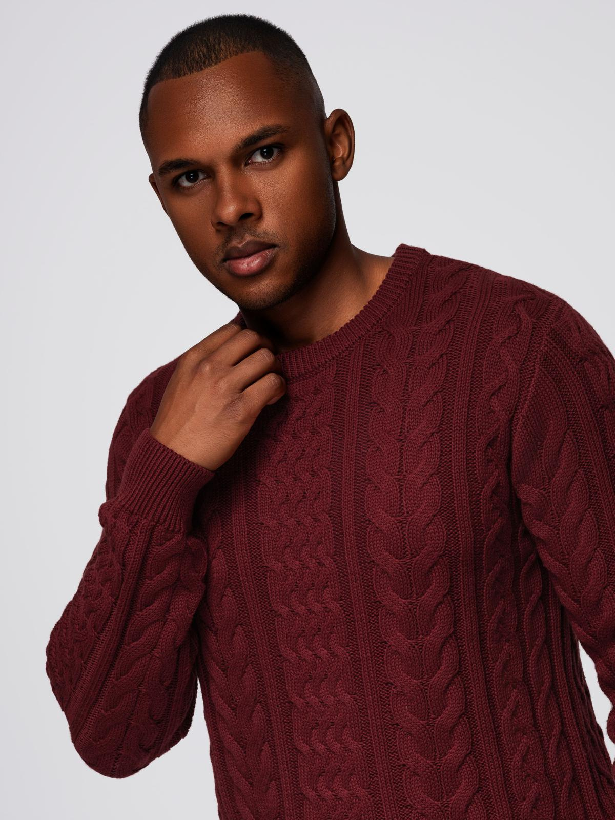 Ombre Elegant men&#039;s sweater with interesting weave - maroon