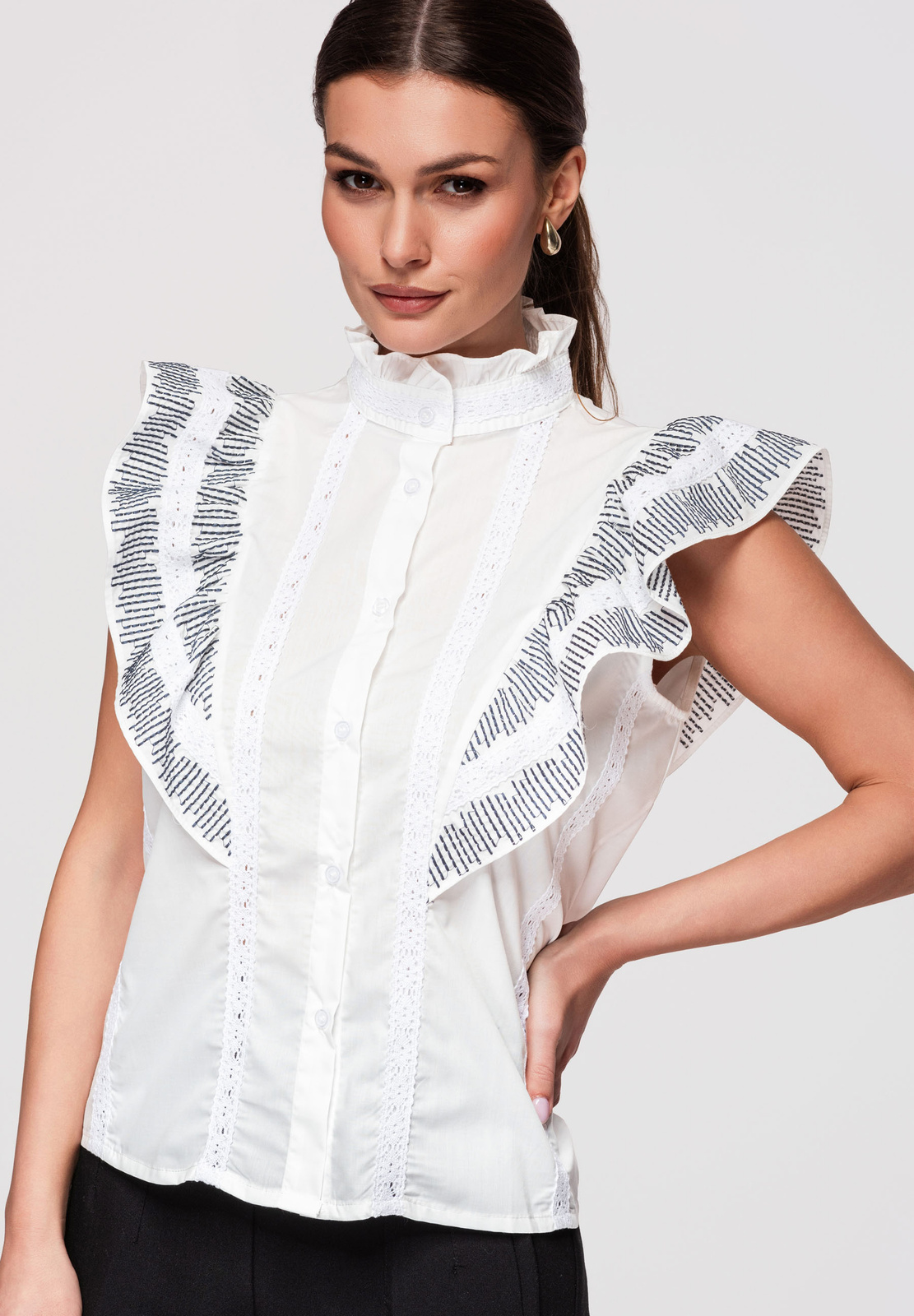 Testată pentru femei bluză Edoti pentru fiecare sezon