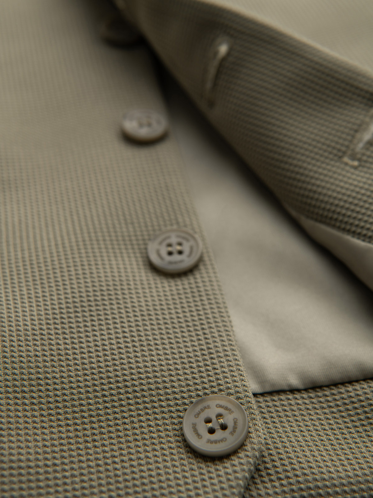 Ombre Fitted men&#039;s structured knit vest with lapels - olive