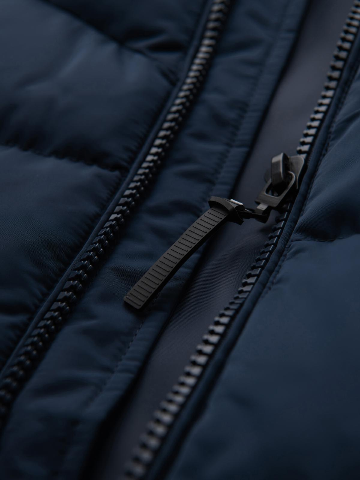 Ombre Men&#039;s jacket with asymmetrical quilting and hood - navy blue