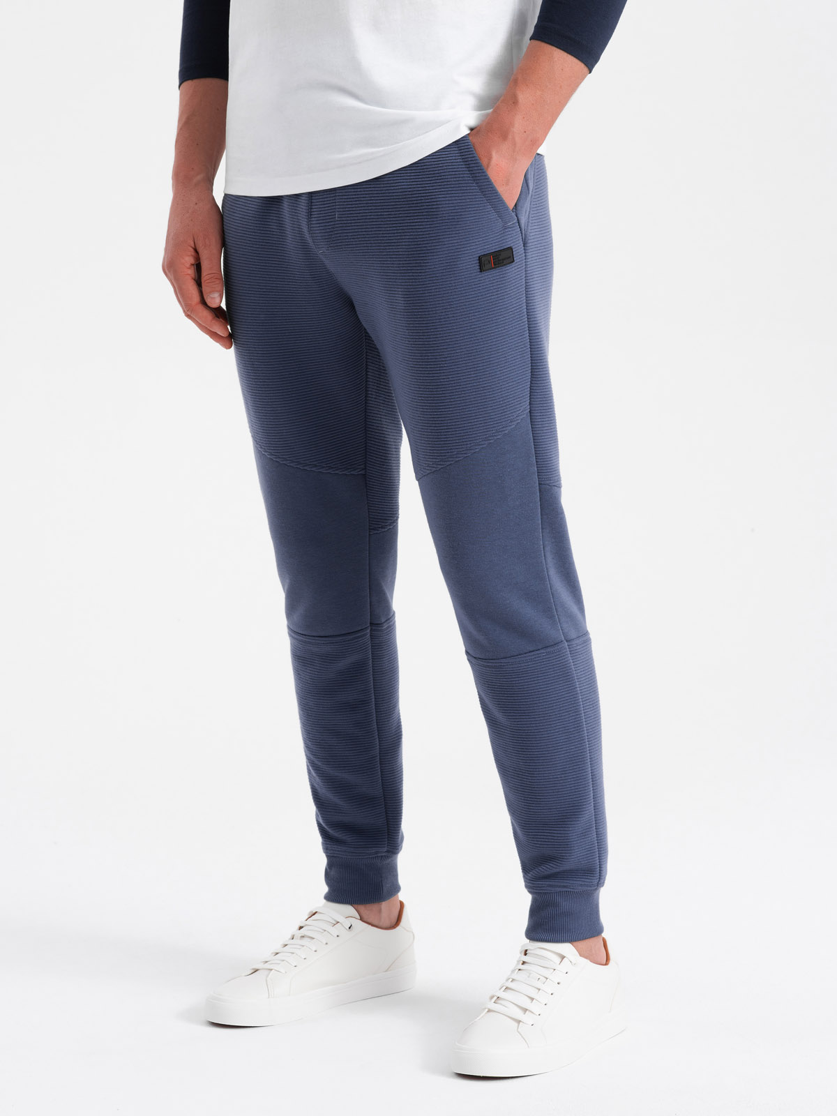 Levně Ombre Men's sweatpants with ottoman fabric inserts - dark blue