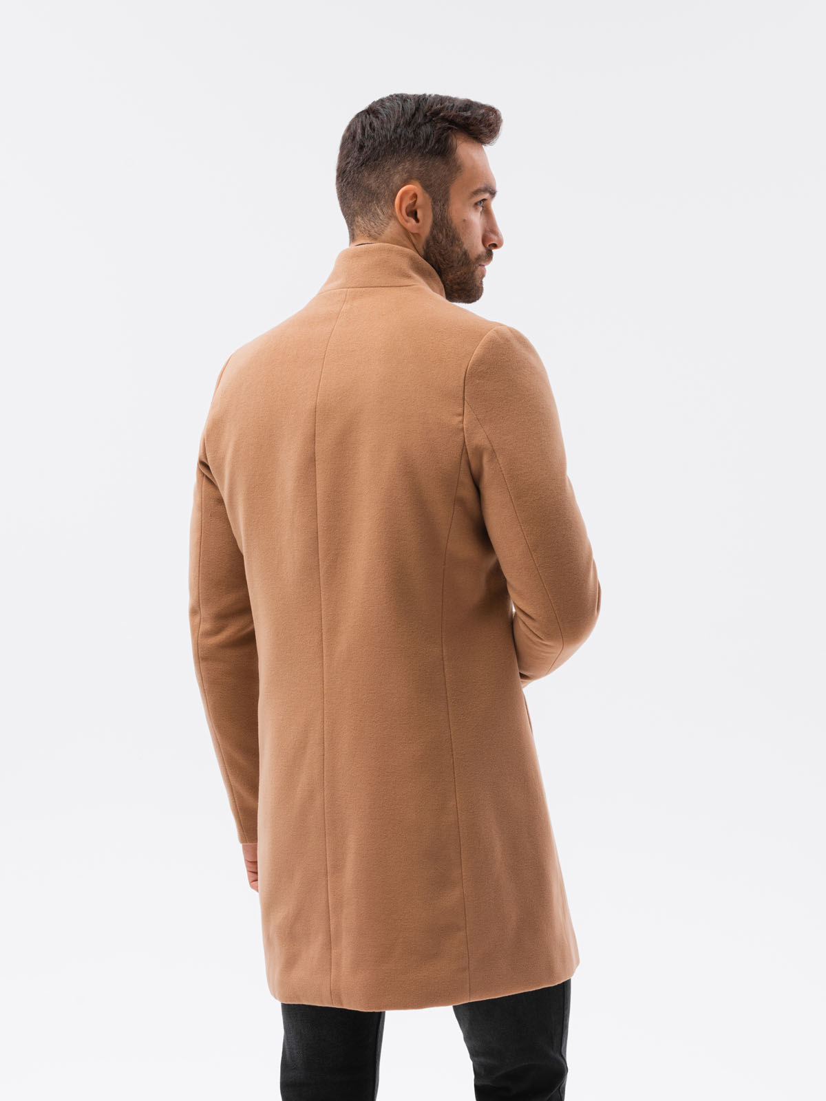 Palton barbati, Ombre