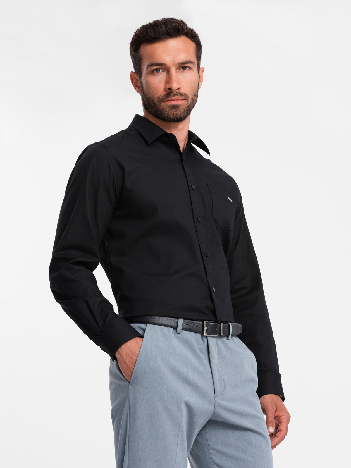 Ombre Men&#039;s cotton shirt with pocket REGULAR FIT - black