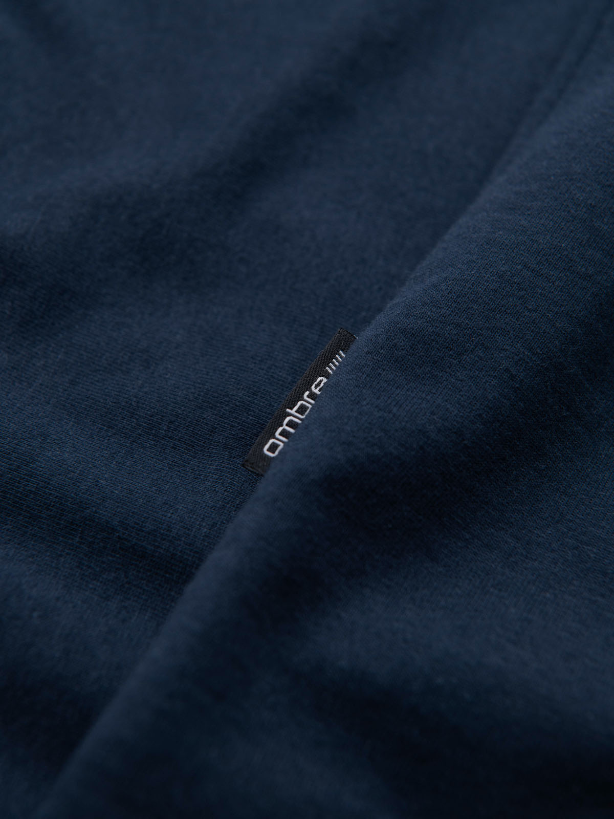 Ombre Men's BASIC classic cotton T-shirt with a v-neck - navy blue