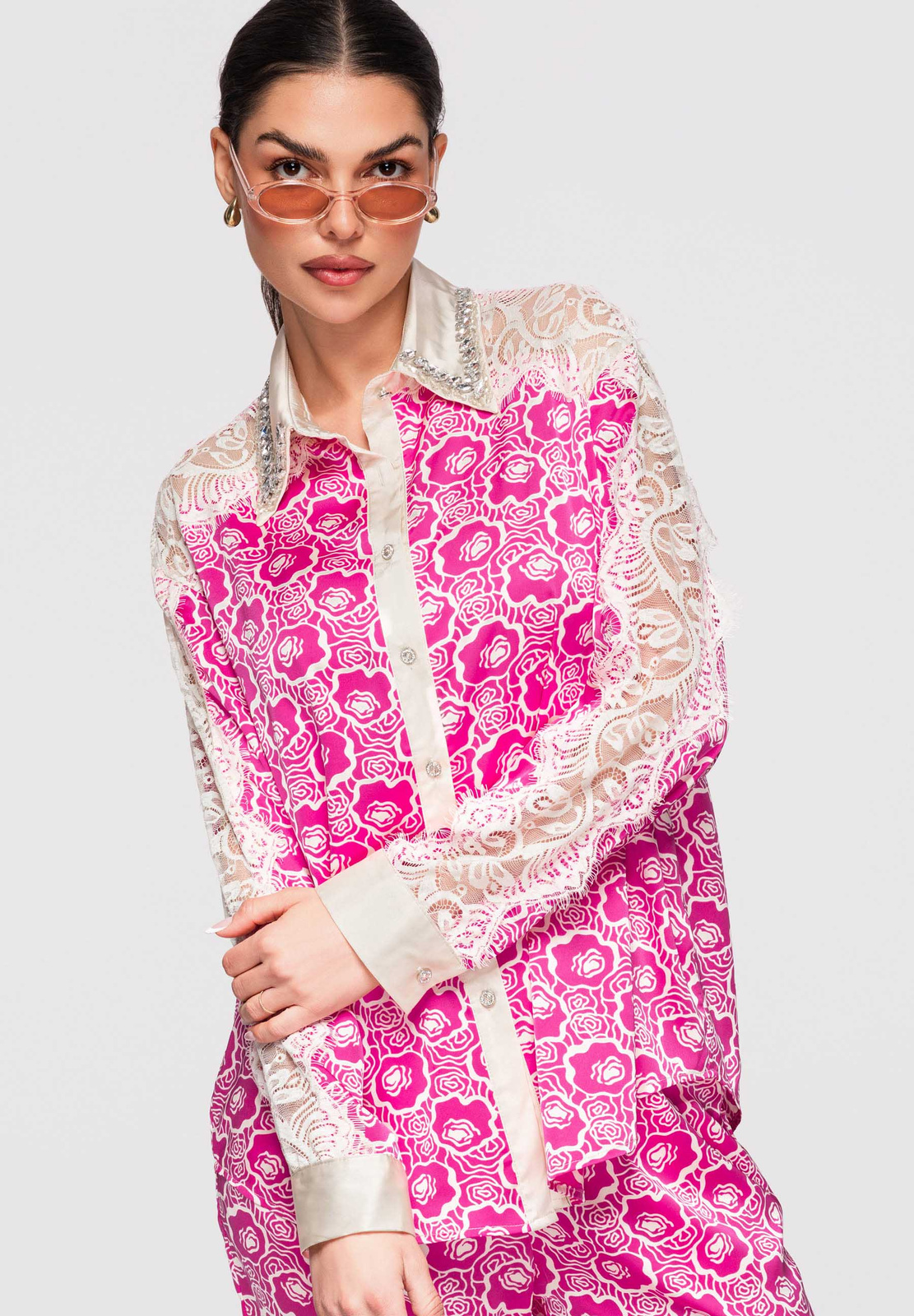 Edoti: pentru femei cămașă pentru femei elegante