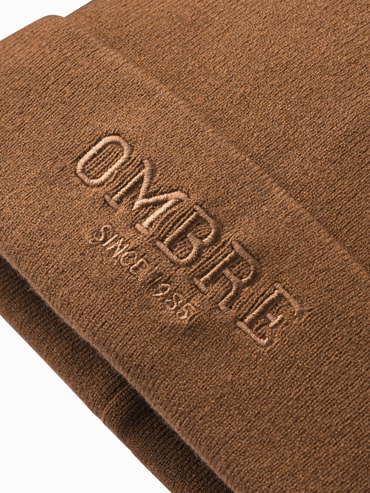 Ombre Men's knitted beanie with embroidered inscription - brown