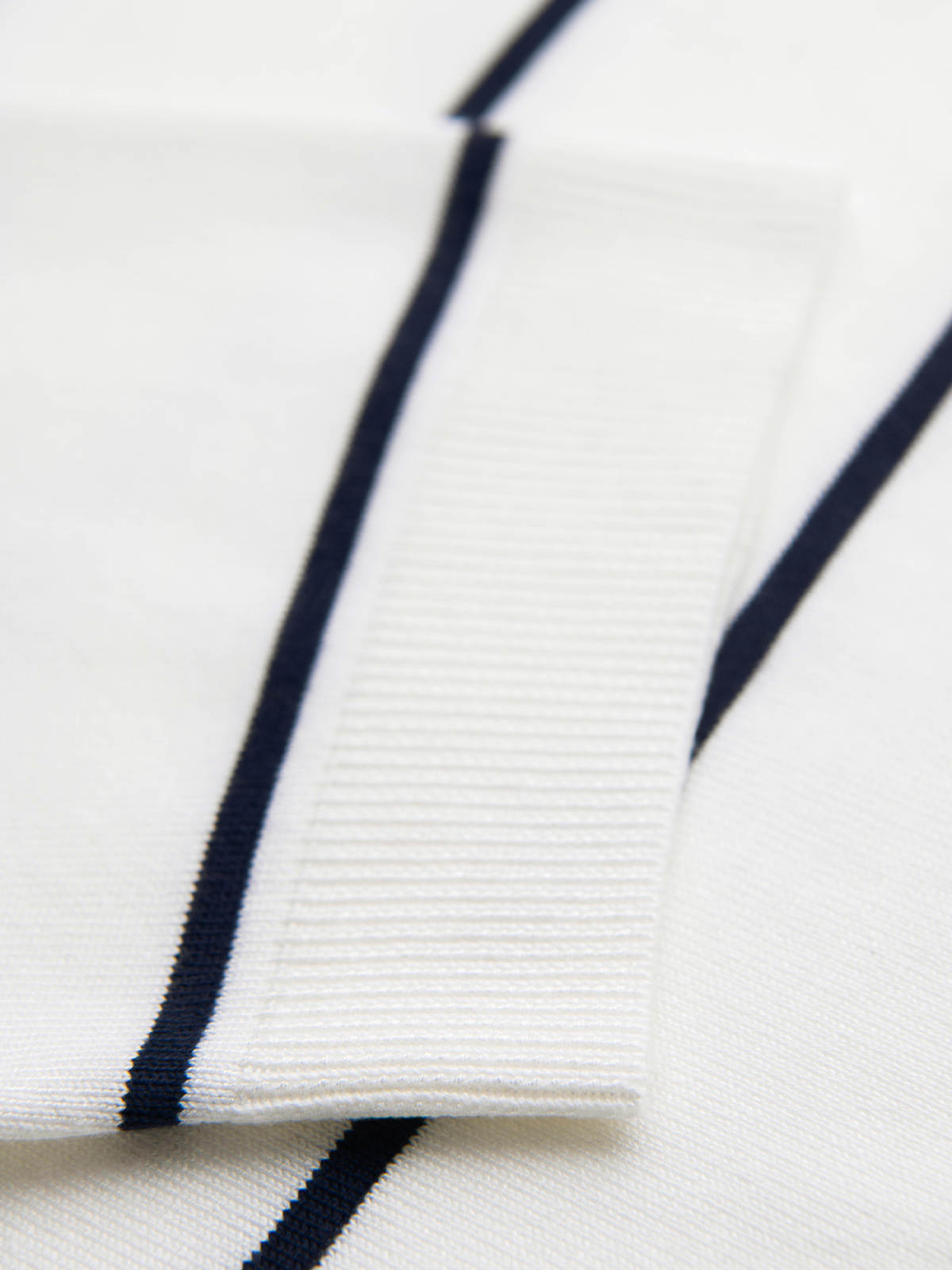 Ombre Men's horizontal striped viscose polo shirt - white and navy