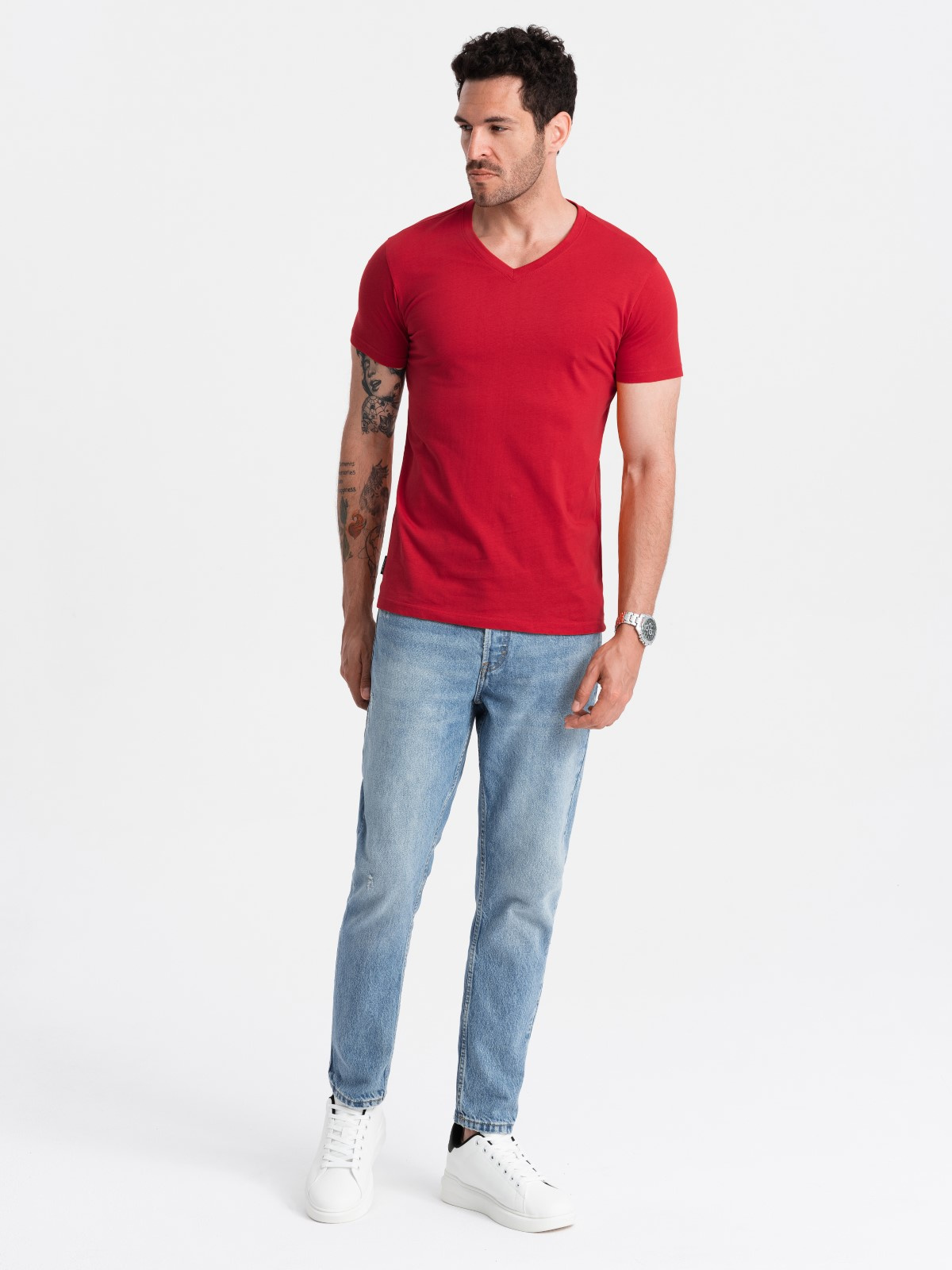 Ombre Men's BASIC classic cotton T-shirt with a v-neck - red