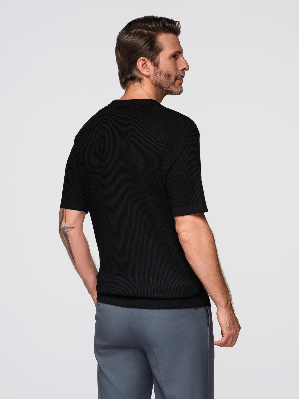 Ombre Men's buttonless polo shirt with open collar - black