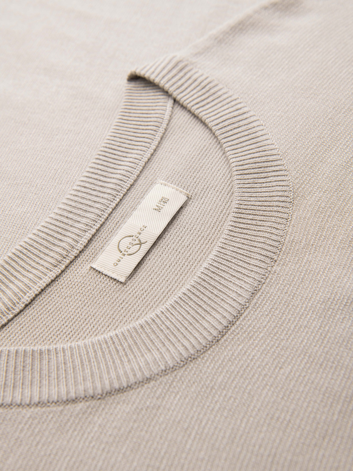 Ombre Men&#039;s sweater with round neckline in stretch knit with classic weave - beige