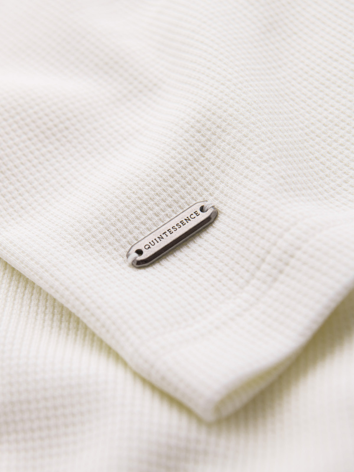 Ombre Men's waffle-textured T-shirt with round neckline - broken white