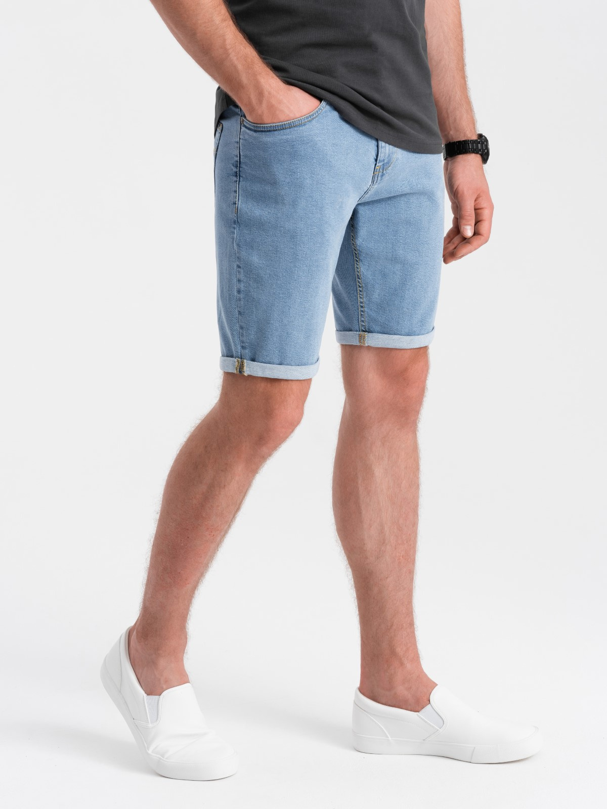Ombre Men's denim shorts with rolled up legs - blue