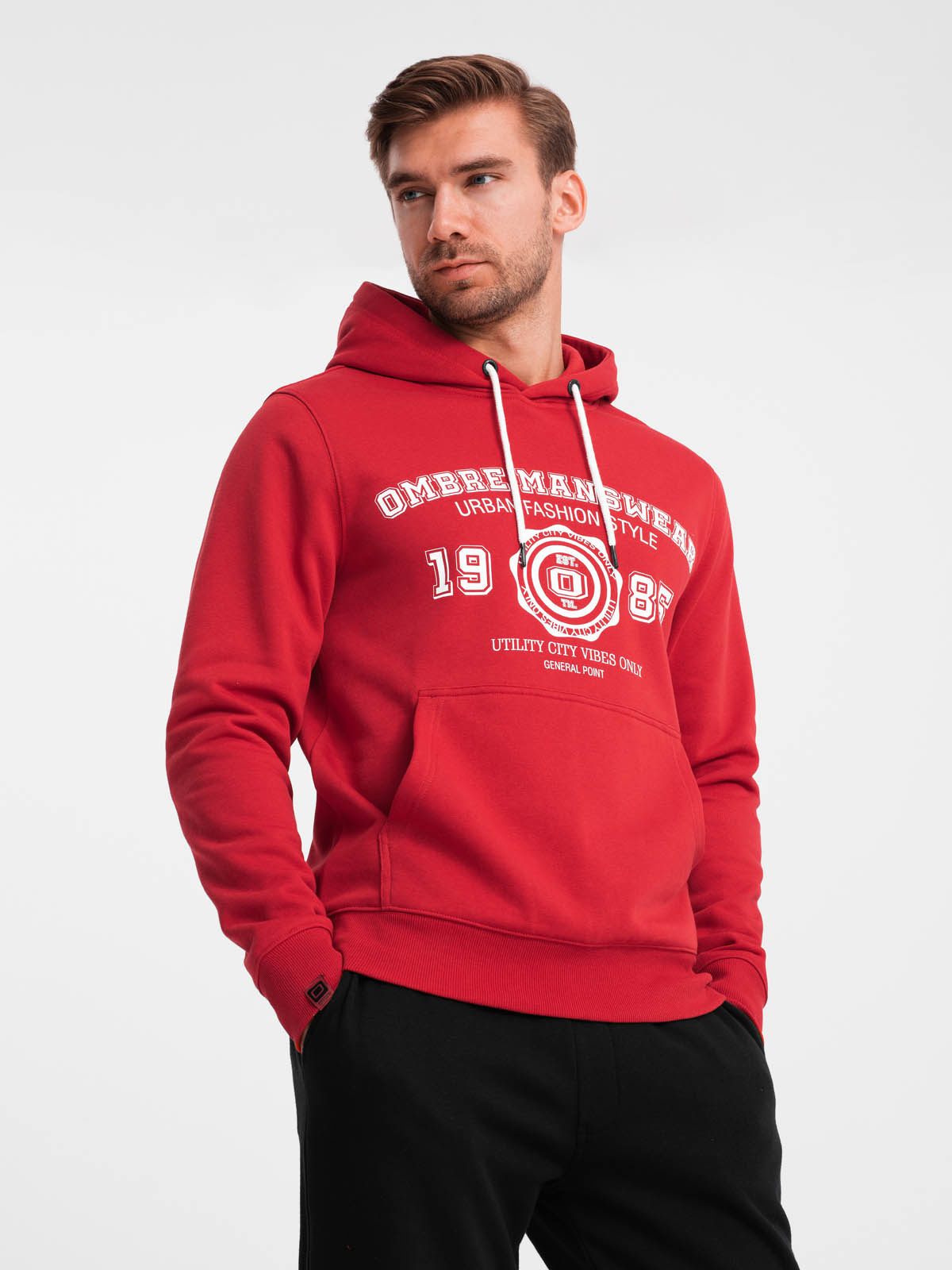 Ombre Men&#039;s college style printed kangaroo hoodie - red