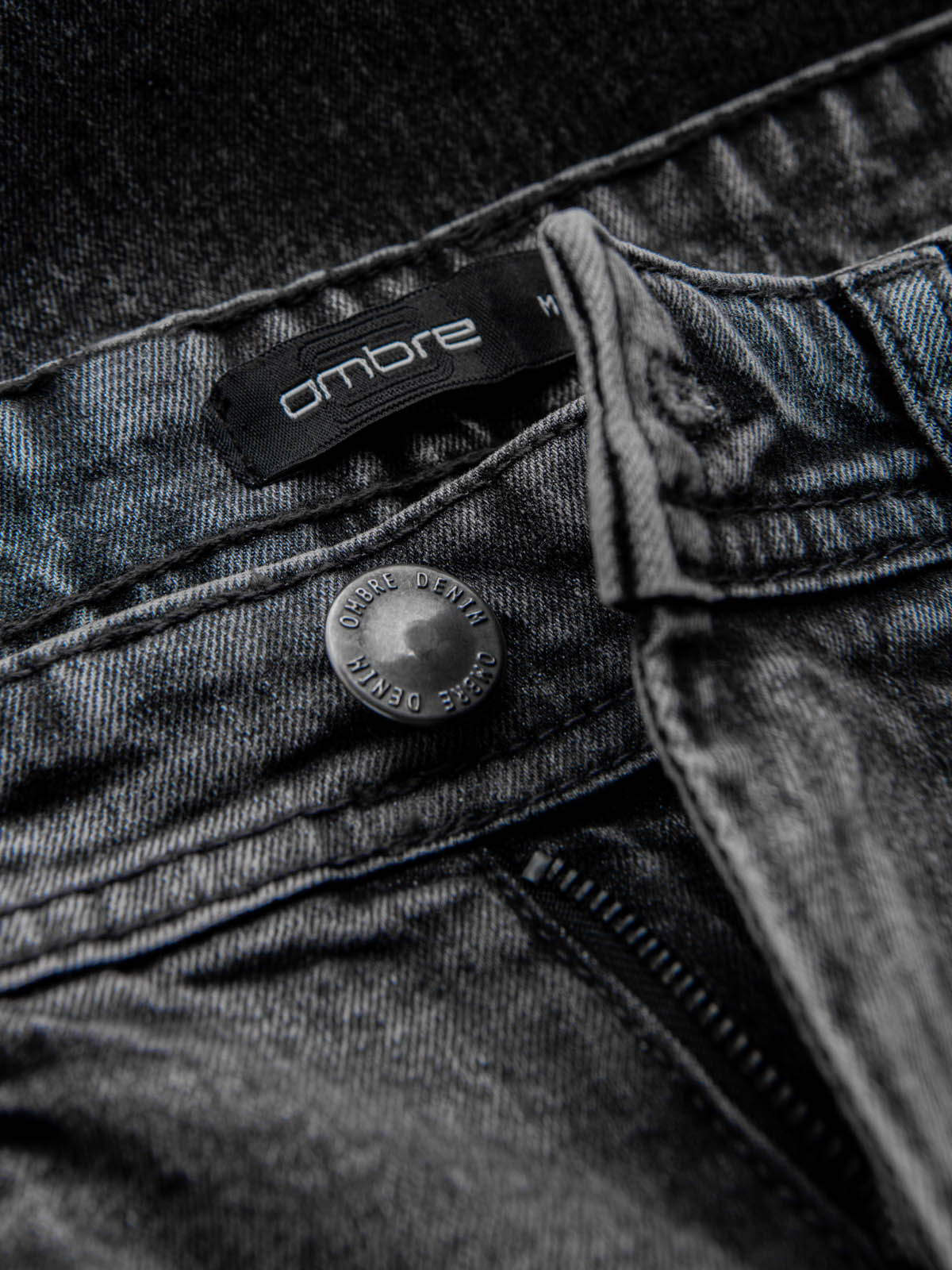 Ombre Men's denim shorts with rolled up legs - gray