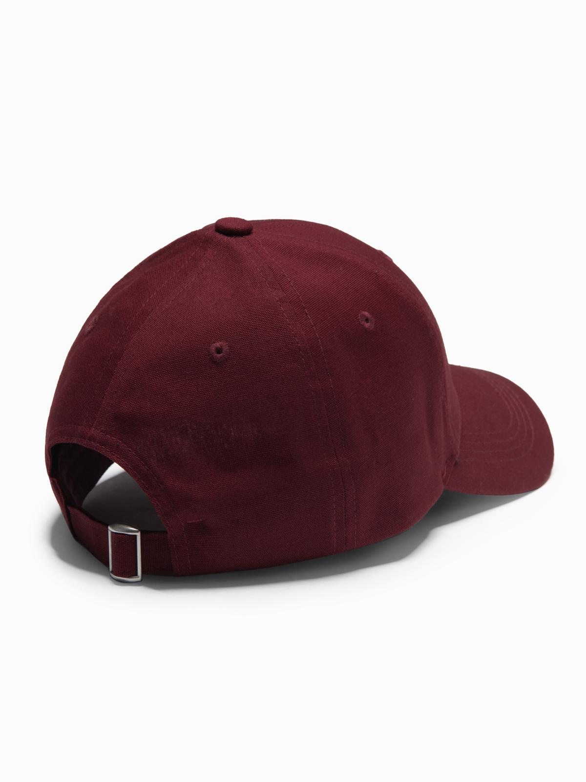 Ombre Men&#039;s baseball cap with visor and rectangular patch - maroon