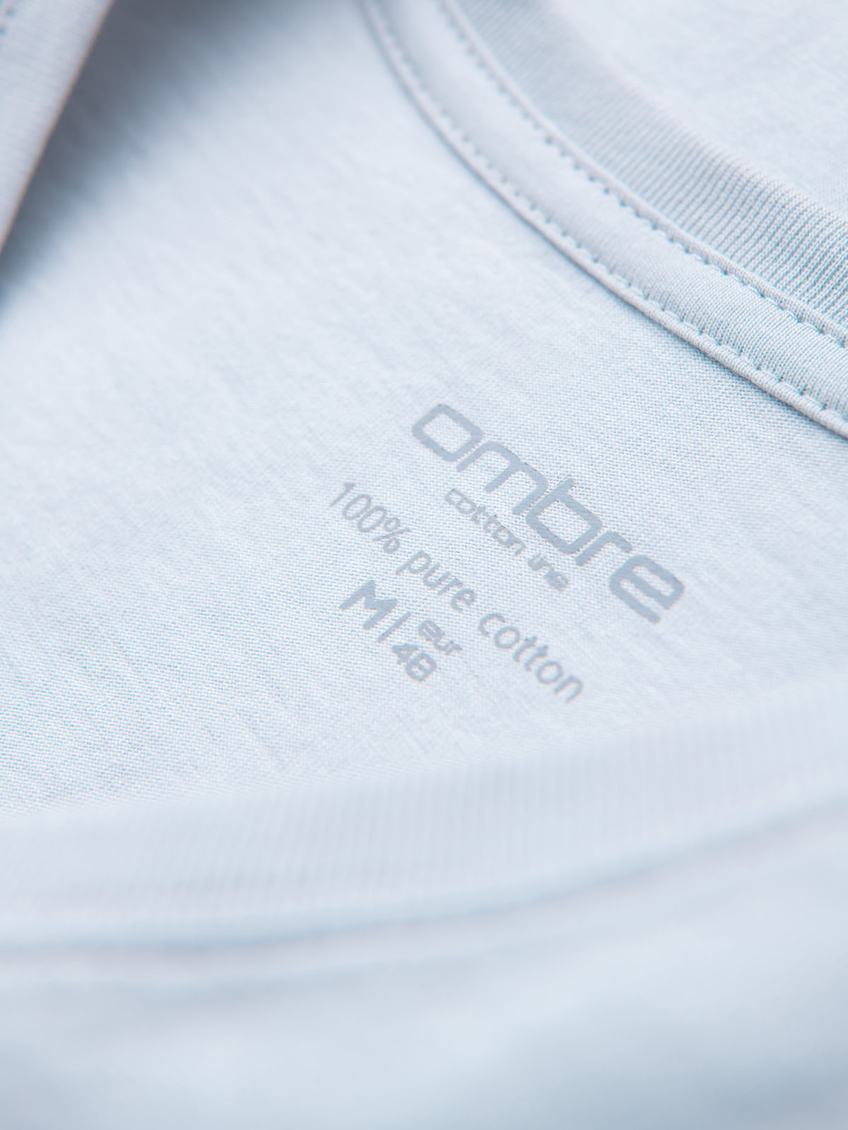 Ombre BASIC men's classic cotton tee-shirt with a crew neckline - light grey
