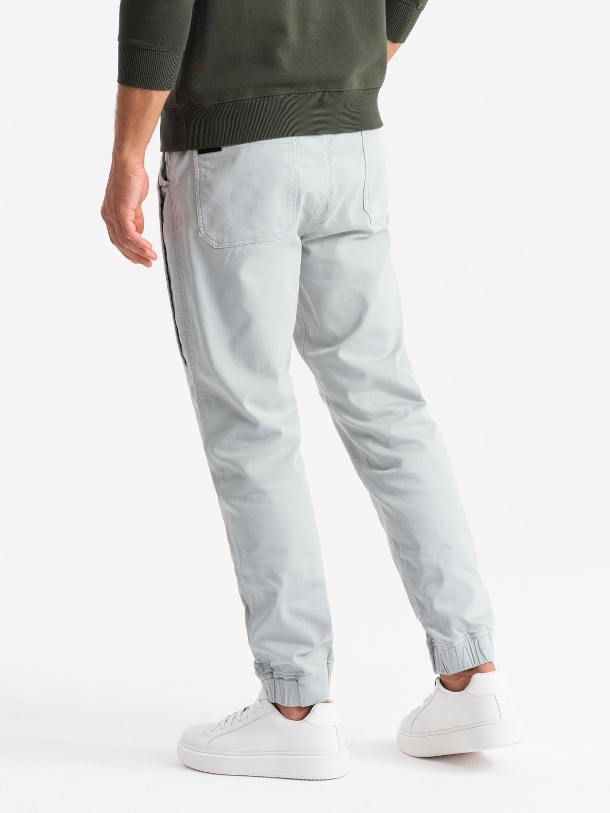 Ombre Men's knit joggers with pleats - light grey