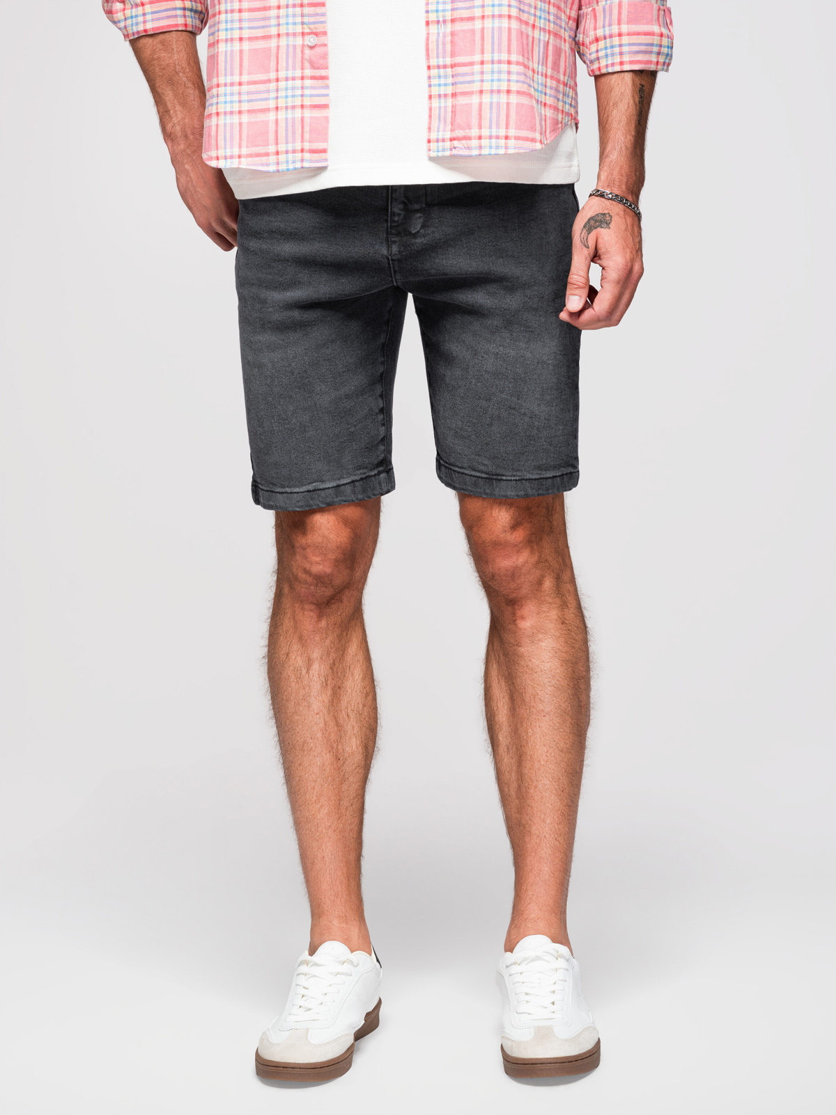 Ombre Men's classic cut denim shorts - black