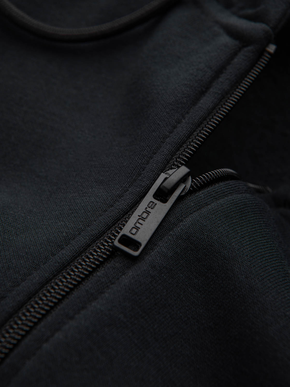 Ombre Men&#039;s unbuttoned cotton BASIC sweatshirt - black