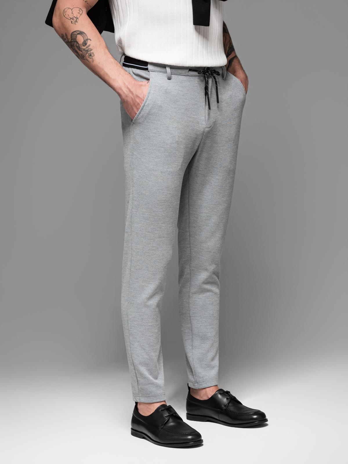 Pantaloni dama, Ombre