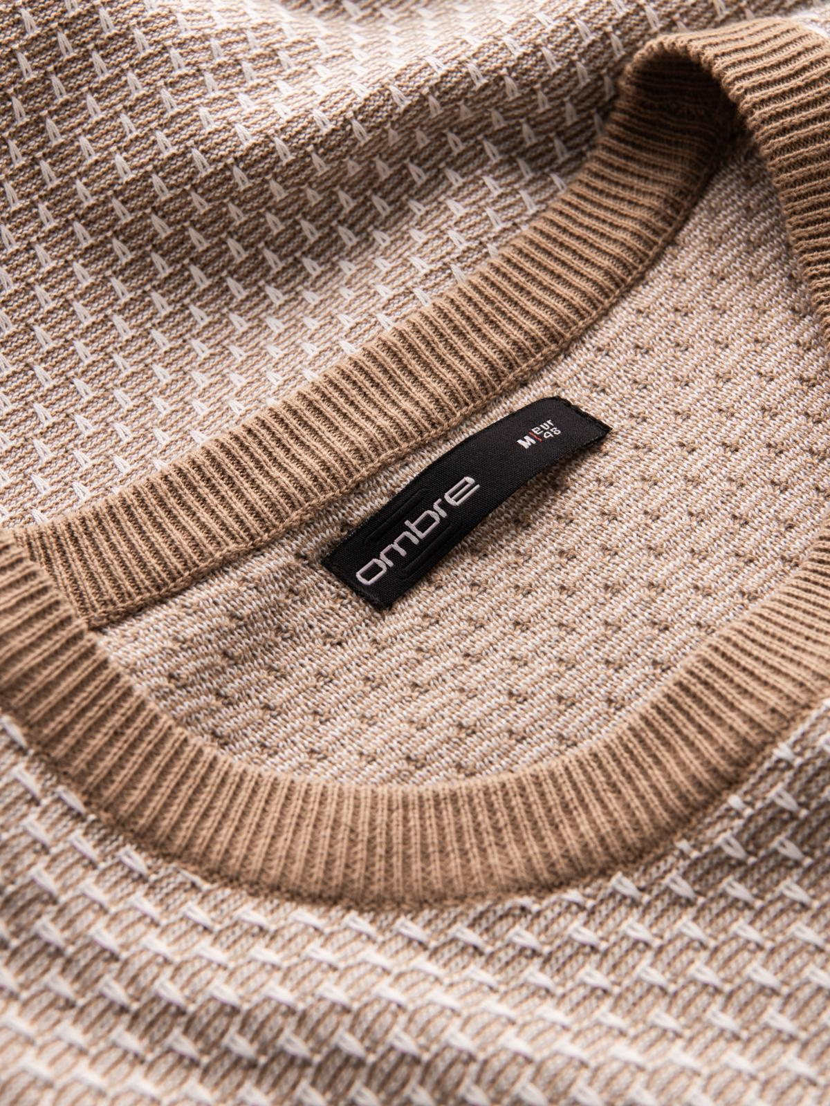 Ombre Men&#039;s RELAXED FIT knitted sweater with patterns - light brown