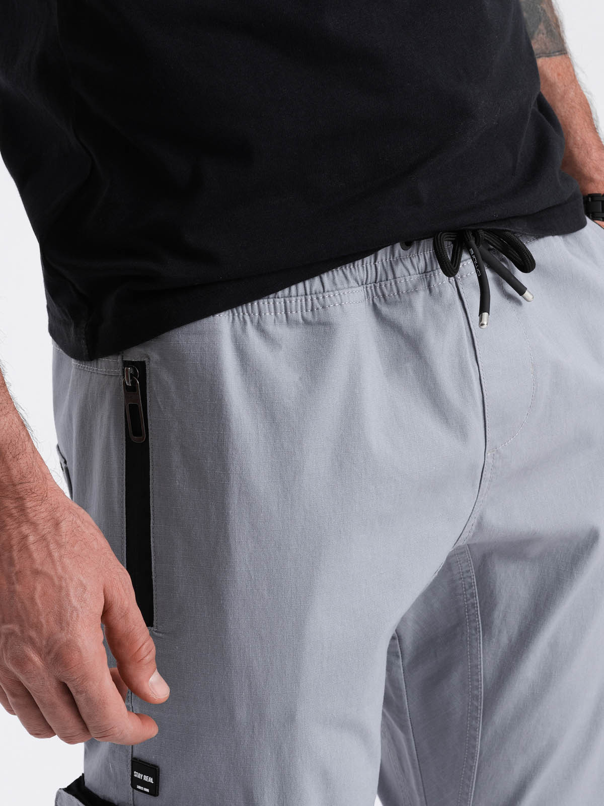 Ombre Men's JOGGER pants with stand-off and zippered cargo pockets - light grey