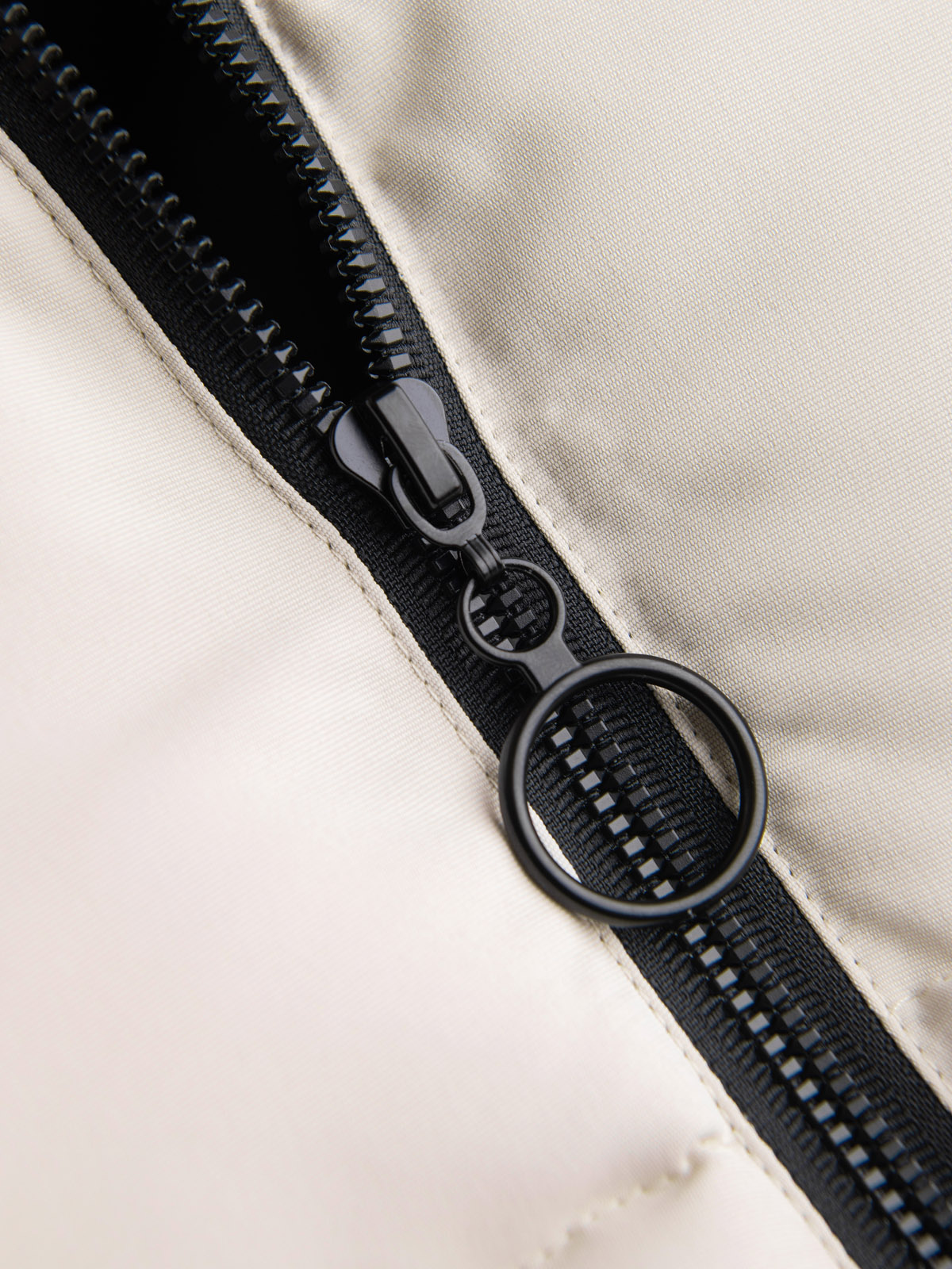 Vesta barbati, Ombre