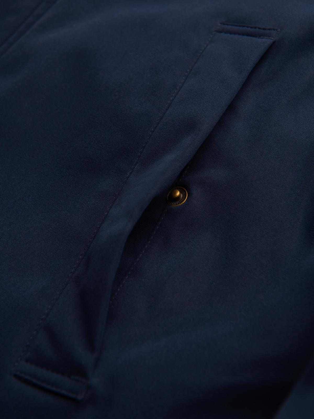 Ombre Elegant men&#039;s parka with cargo pockets and hood - navy blue