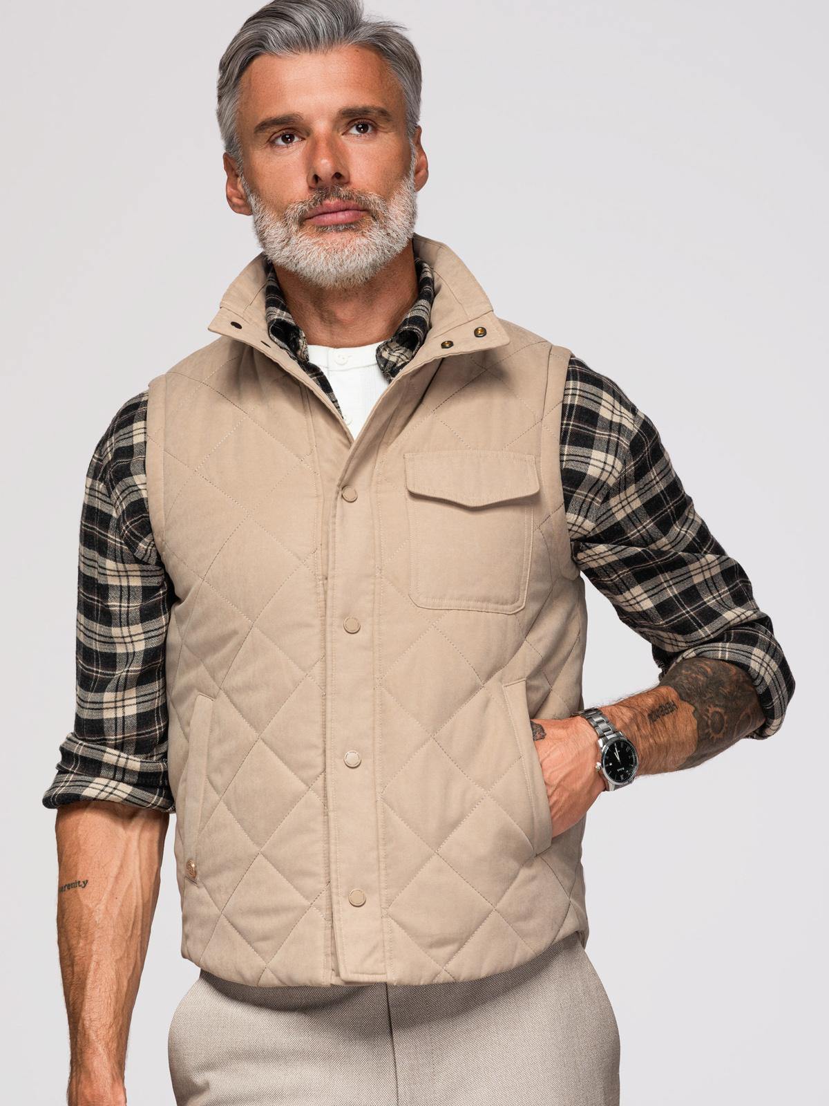 Ombre Men's peach effect quilted vest - beige