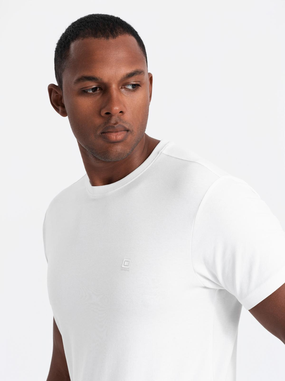 Ombre Men&#039;s SLIM FIT T-shirt with round neckline and logo - white