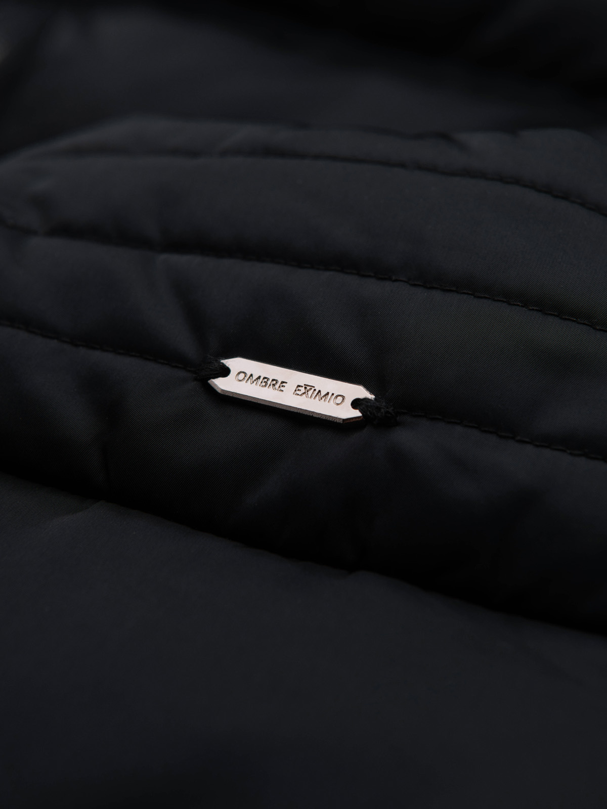 Ombre Men&#039;s quilted jacket with gloss and stand-up collar - black