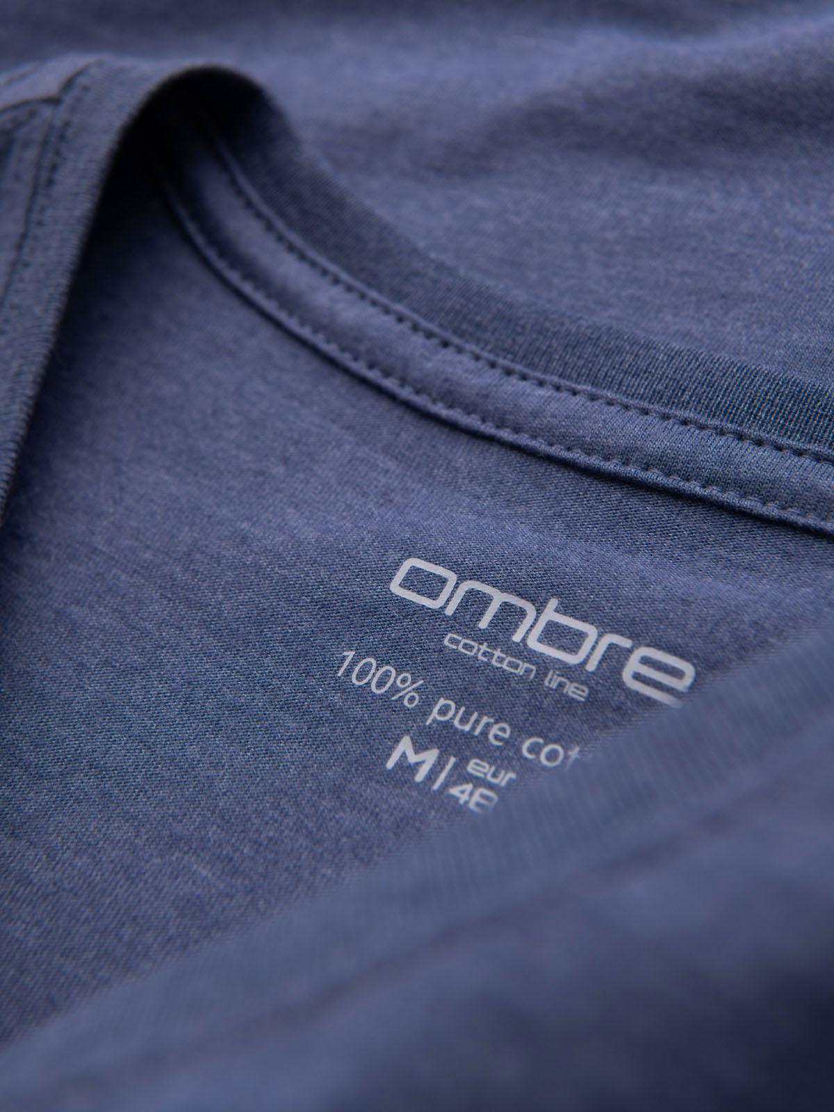 Ombre Men's BASIC classic cotton T-shirt with a serape neckline - blue melange