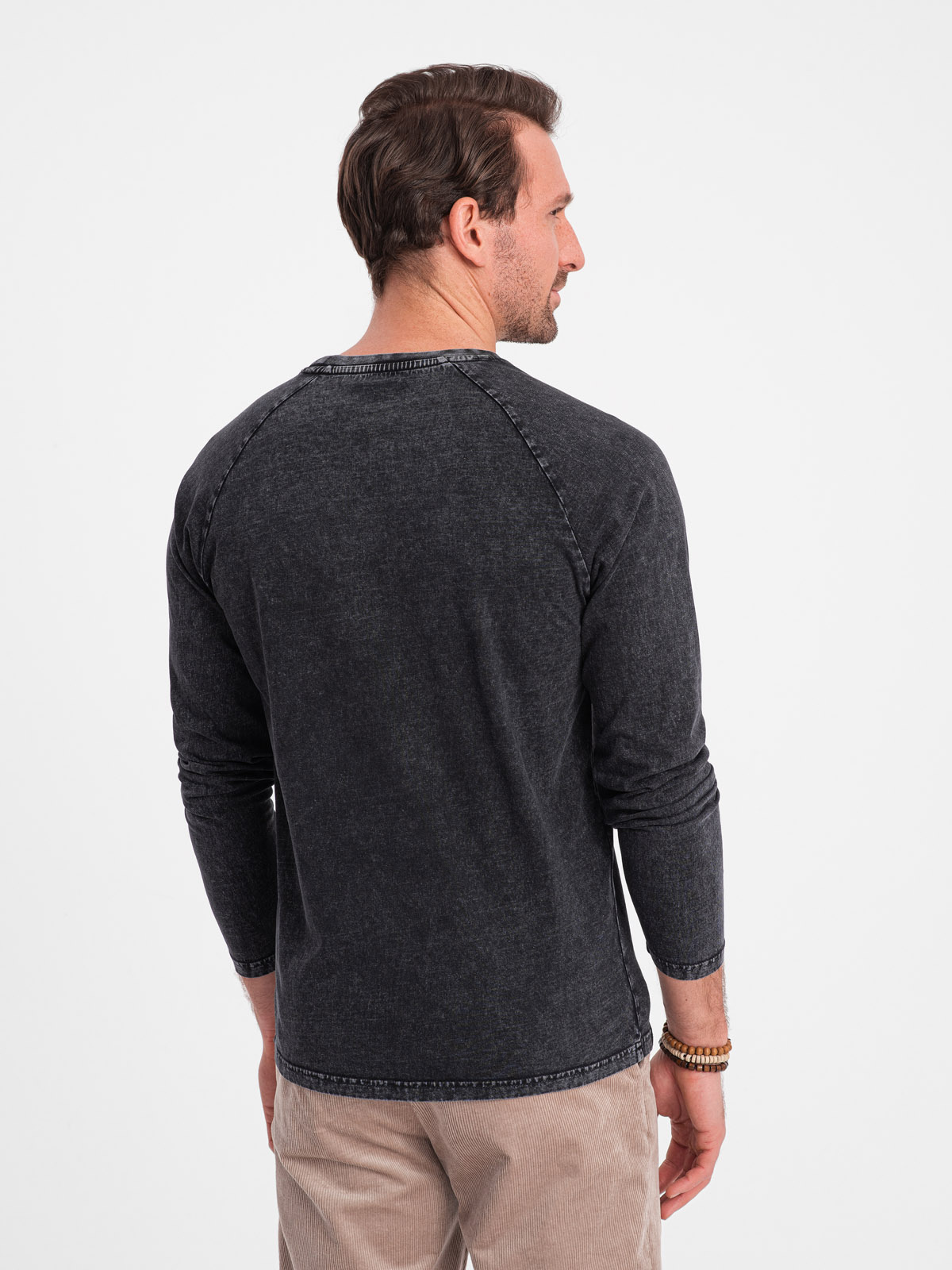 Ombre Men&#039;s wash henley longsleeve with raglan sleeves - black