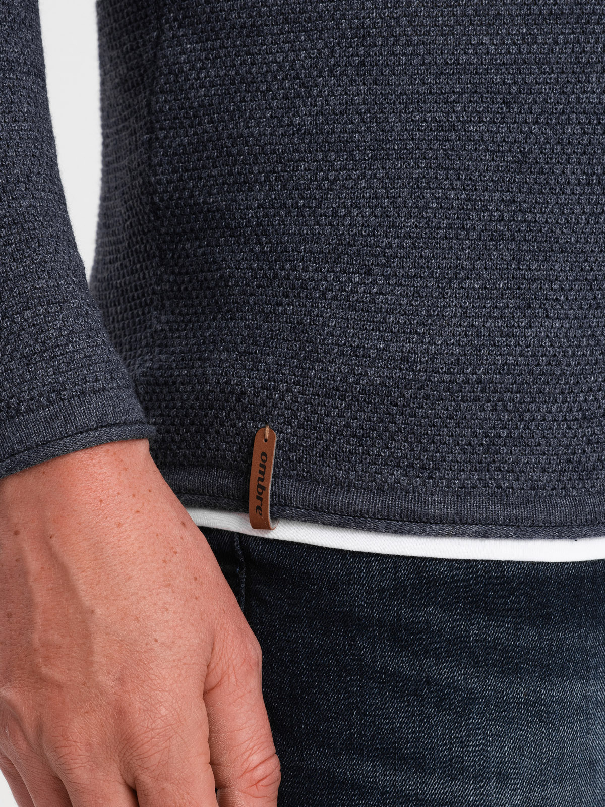 Ombre Men&#039;s cotton sweater with round neckline - navy blue melange