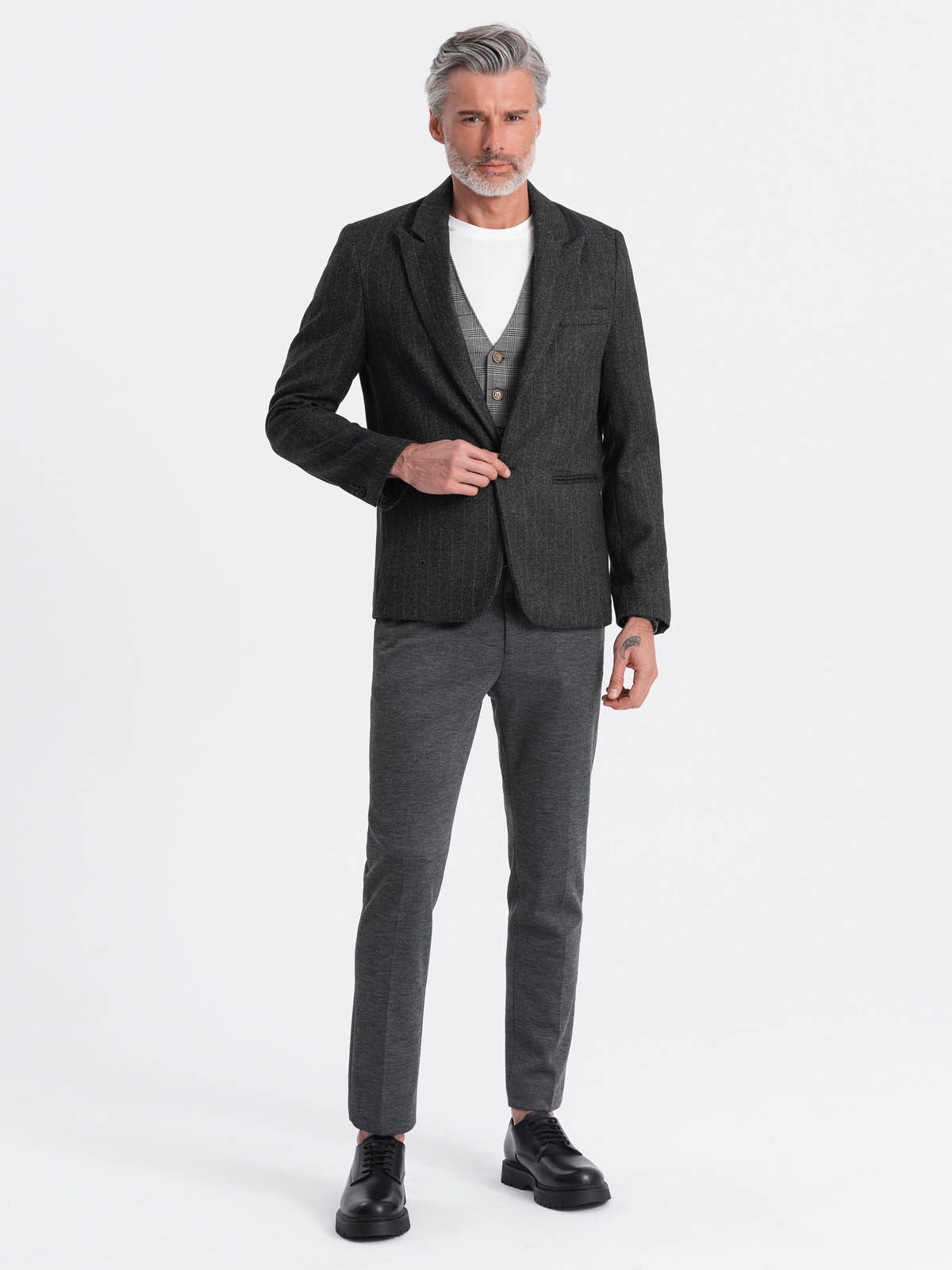 Ombre Stylish men&#039;s jacquard blazer with delicate stripes - graphite