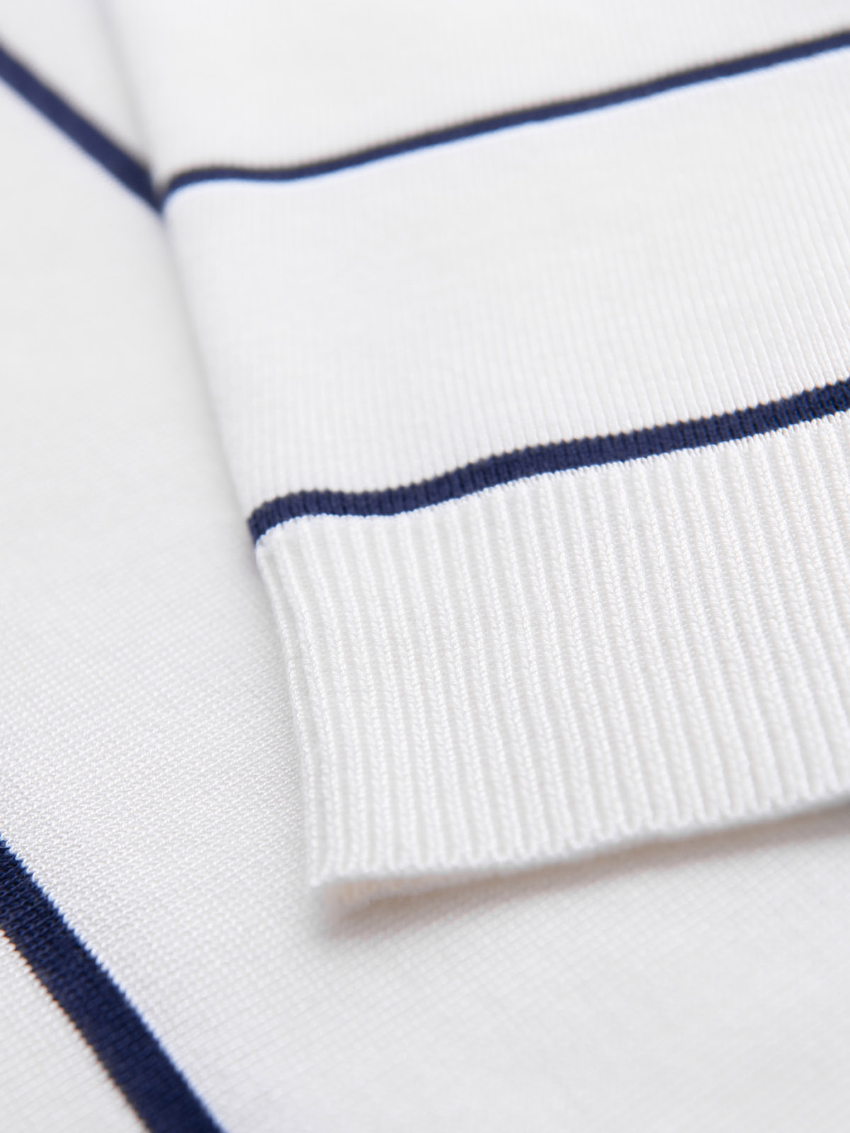 Ombre Men&#039;s horizontal striped polo longsleeve with viscose - white and navy blue