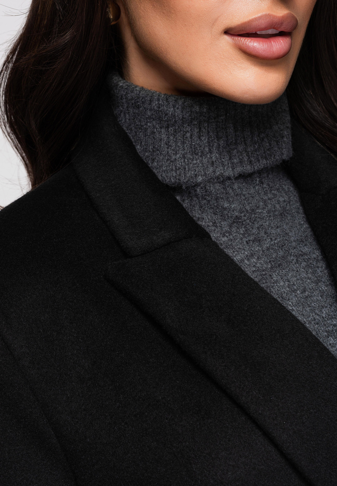 Edoti Women's long wool coat LARICA OW-COLC-0100 v4