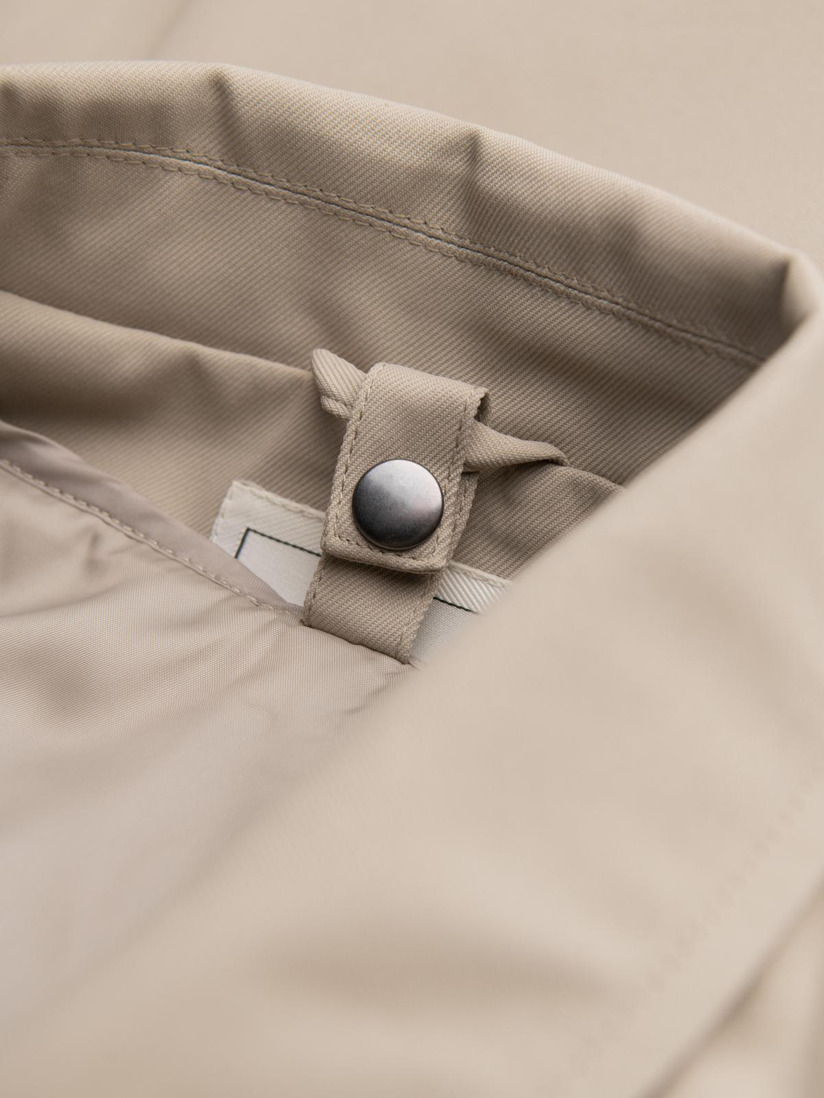 Ombre Men&#039;s minimalist coat with detachable vest - beige