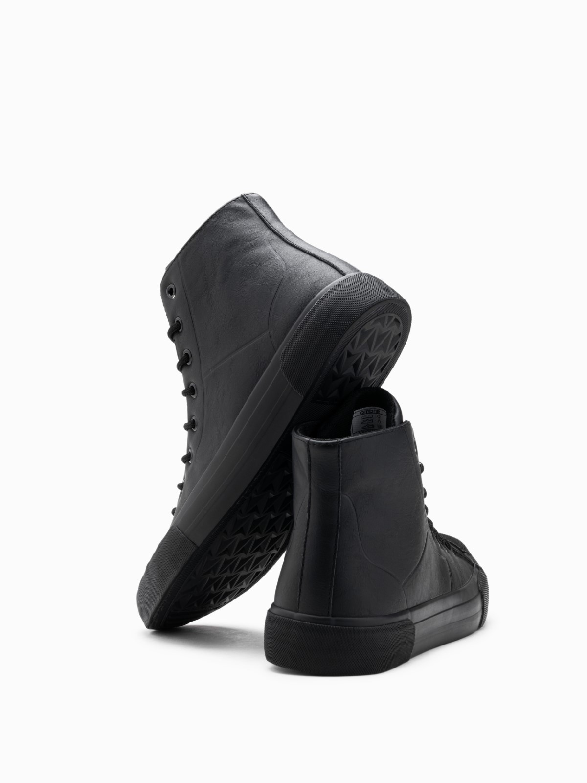 Ombre Men&#039;s high-top sneakers with rubber toe - black