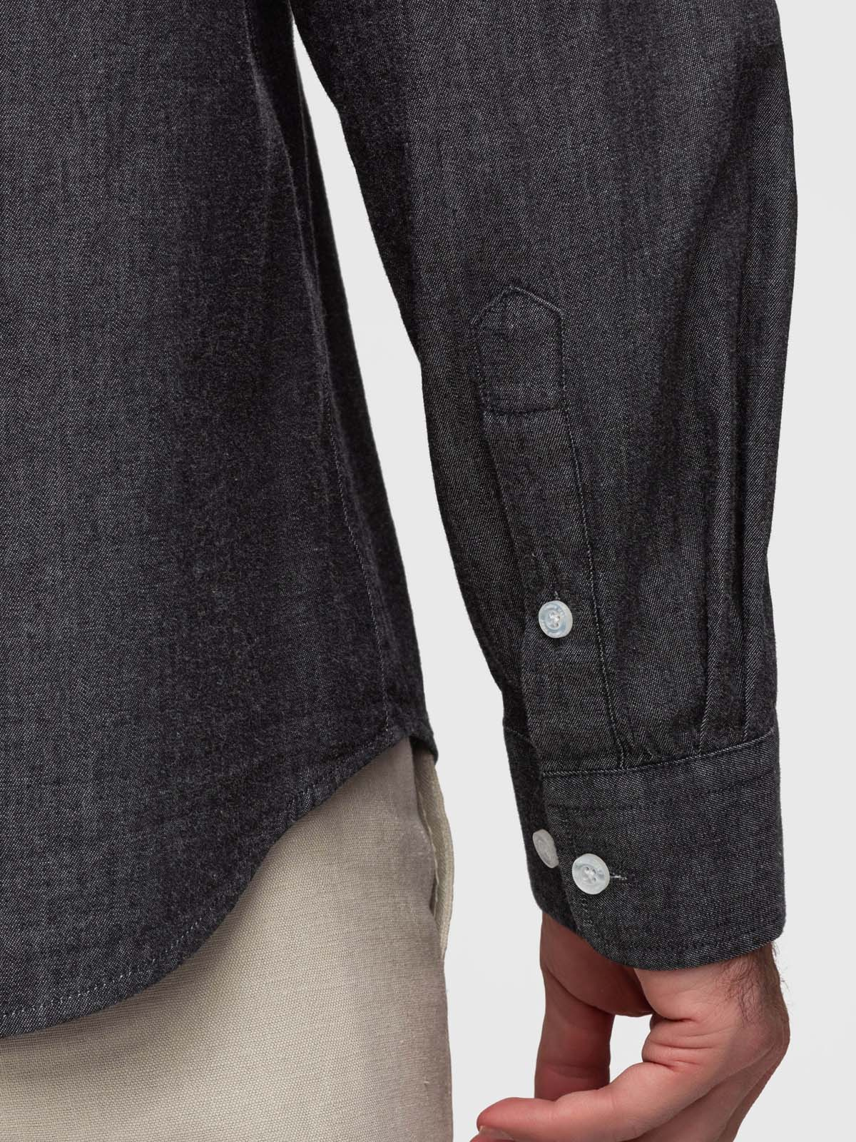 Ombre Men's denim shirt with embroidered pocket - black