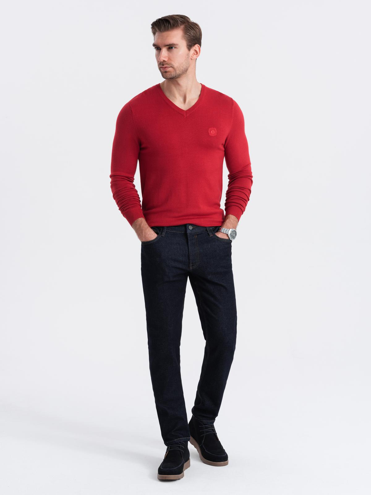 Ombre Men&#039;s elegant V-neck BASIC sweater with viscose - red