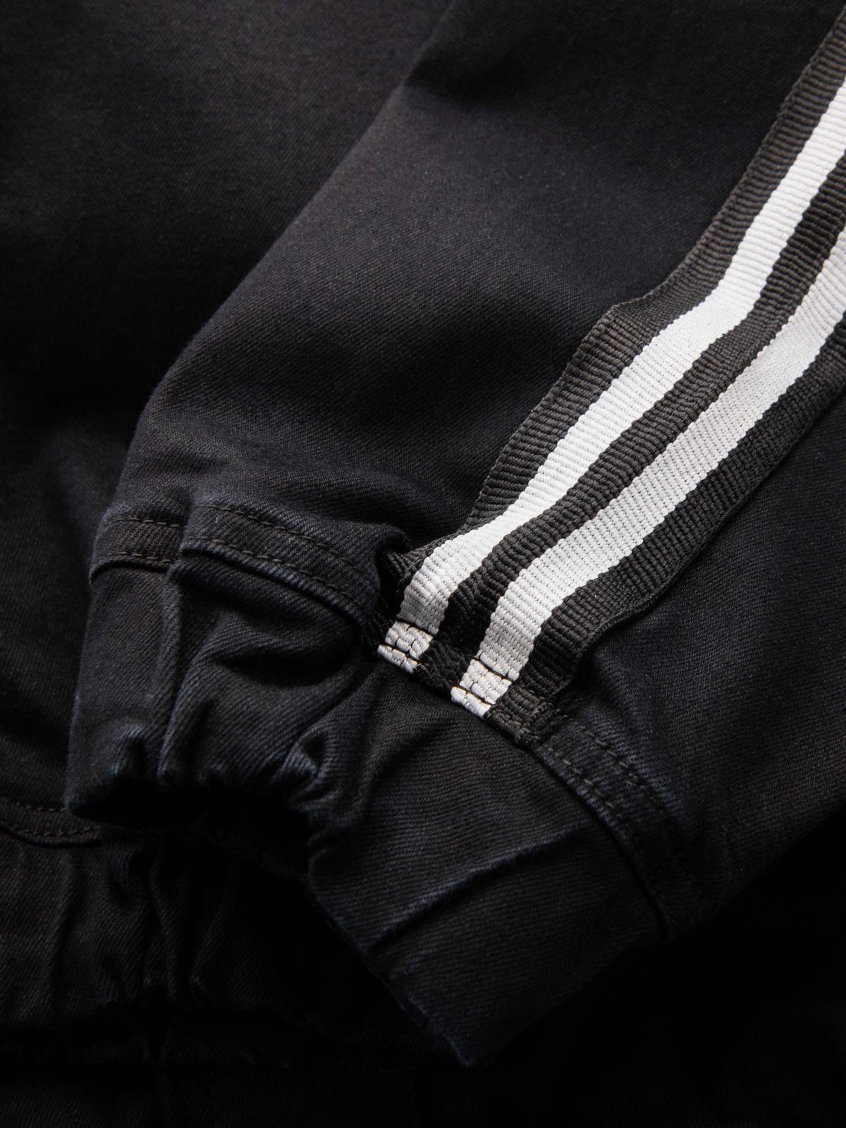 Ombre Men's denim joggers with piping - black