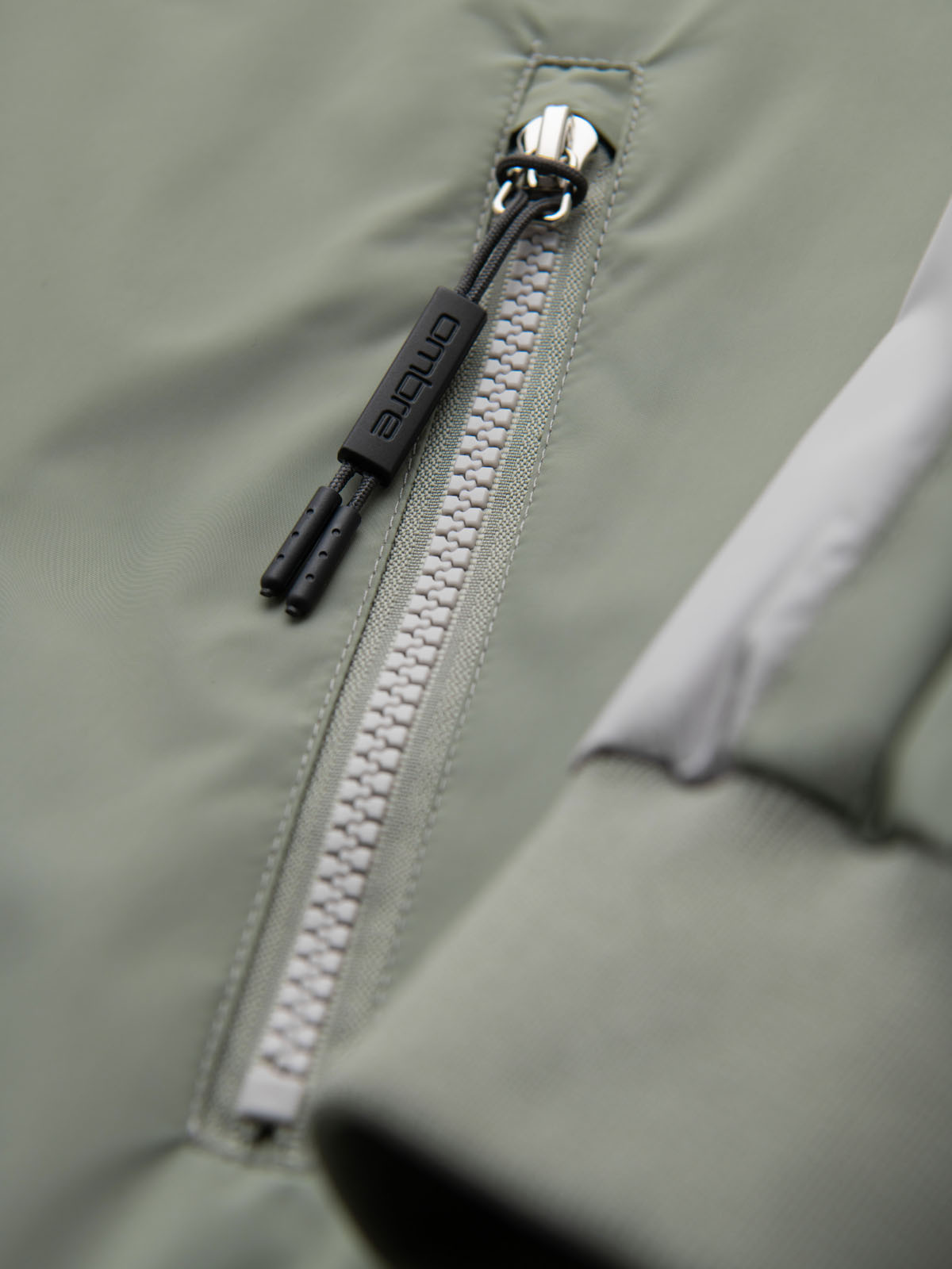 Ombre Men&#039;s contrast hooded windbreaker jacket - olive-gray