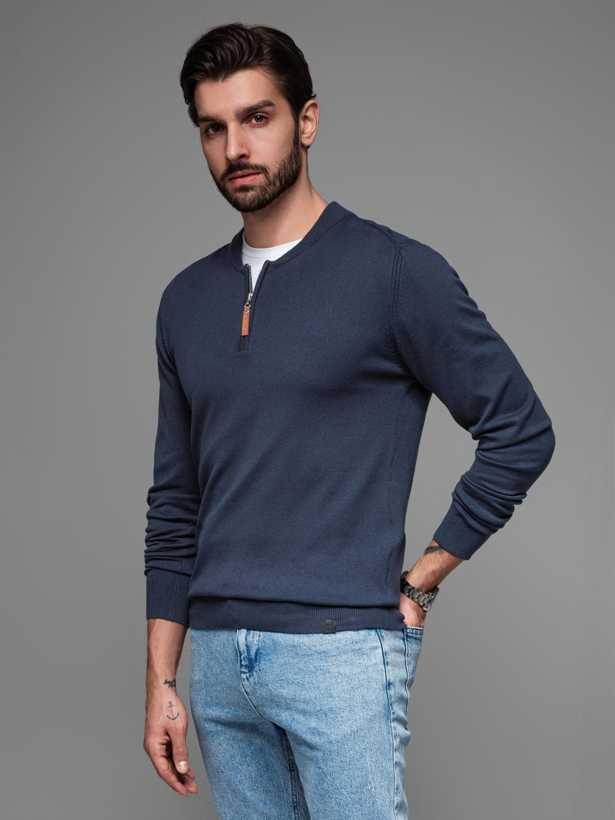 Ombre Men&#039;s sweater with viscose and spread neckline - navy blue
