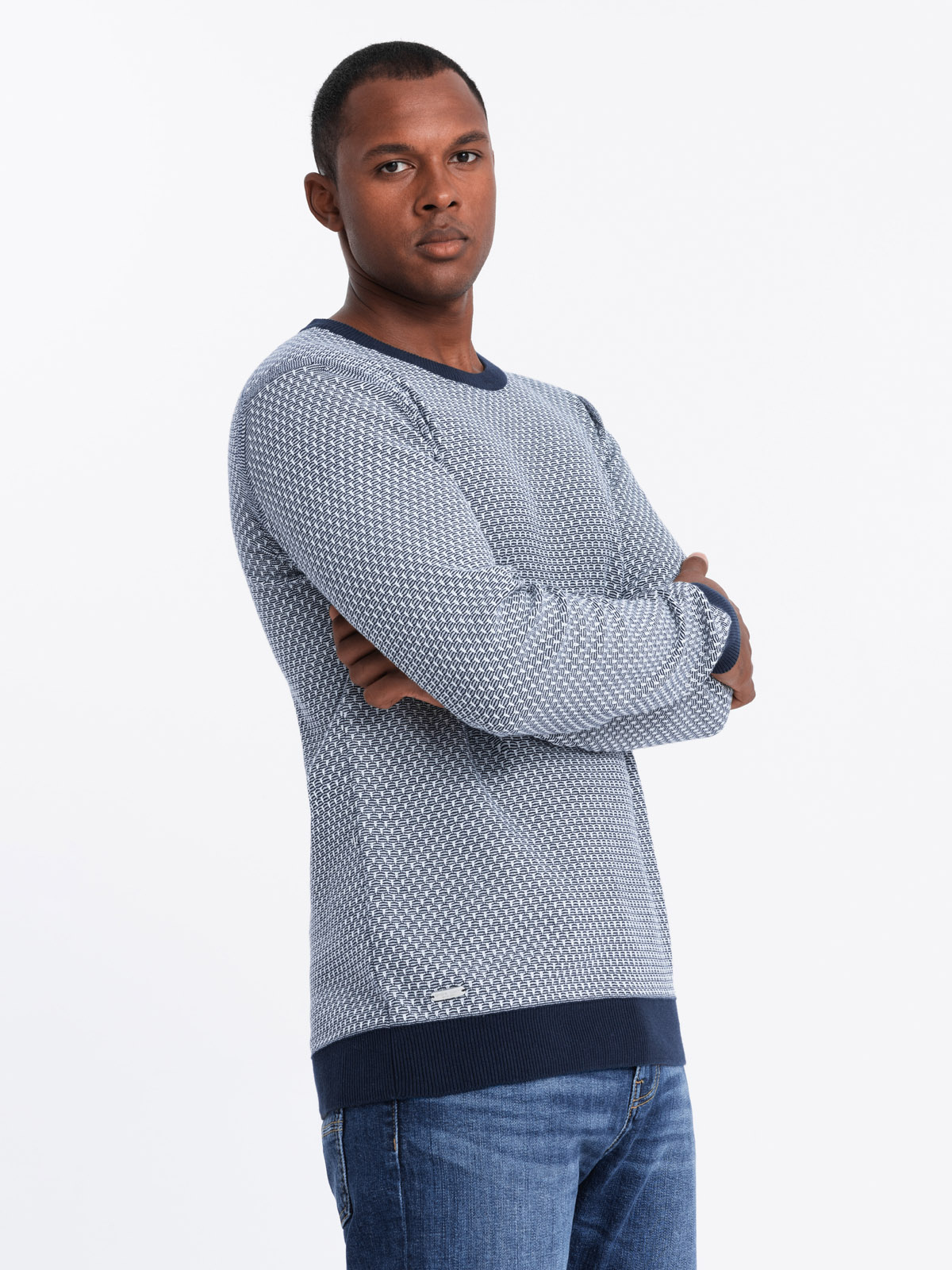 Ombre Knitted Men's RELAXED FIT Sweater With Patterns - Navy Blue