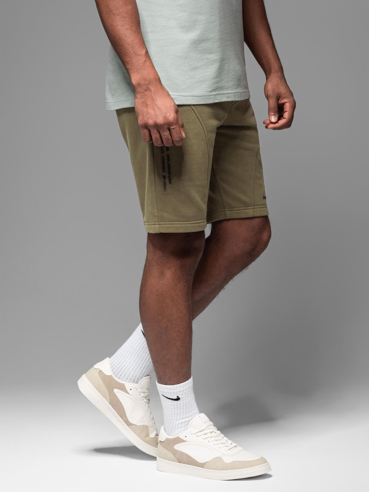 Ombre Fitted men's printed short sweat shorts - olive