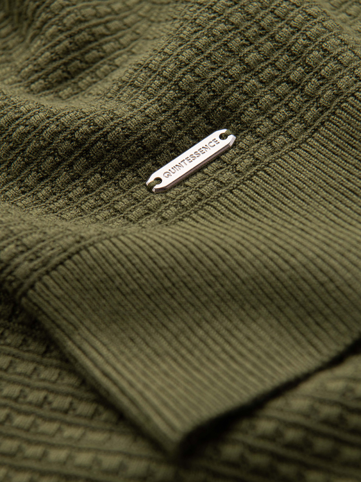 Ombre Structured men&#039;s sweater with round neckline - olive