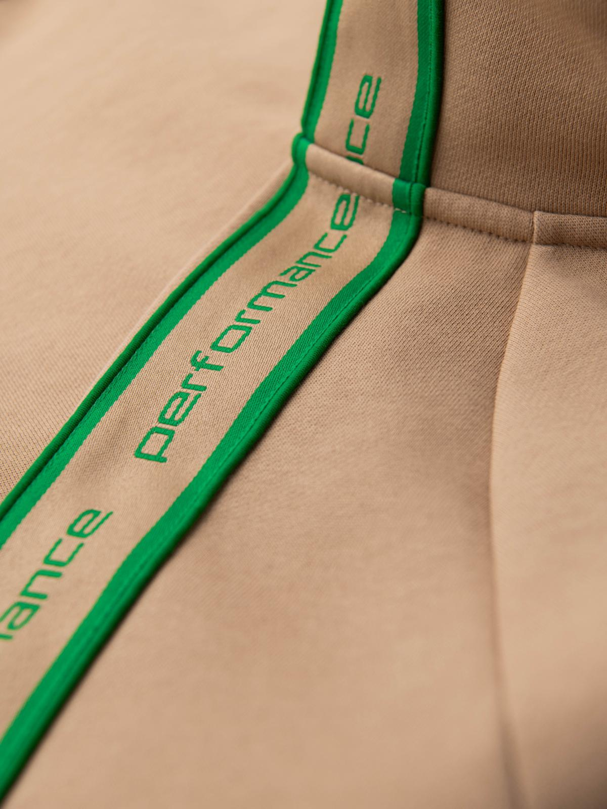 Ombre Men's unbuttoned sweatshirt with piping and high collar - brown