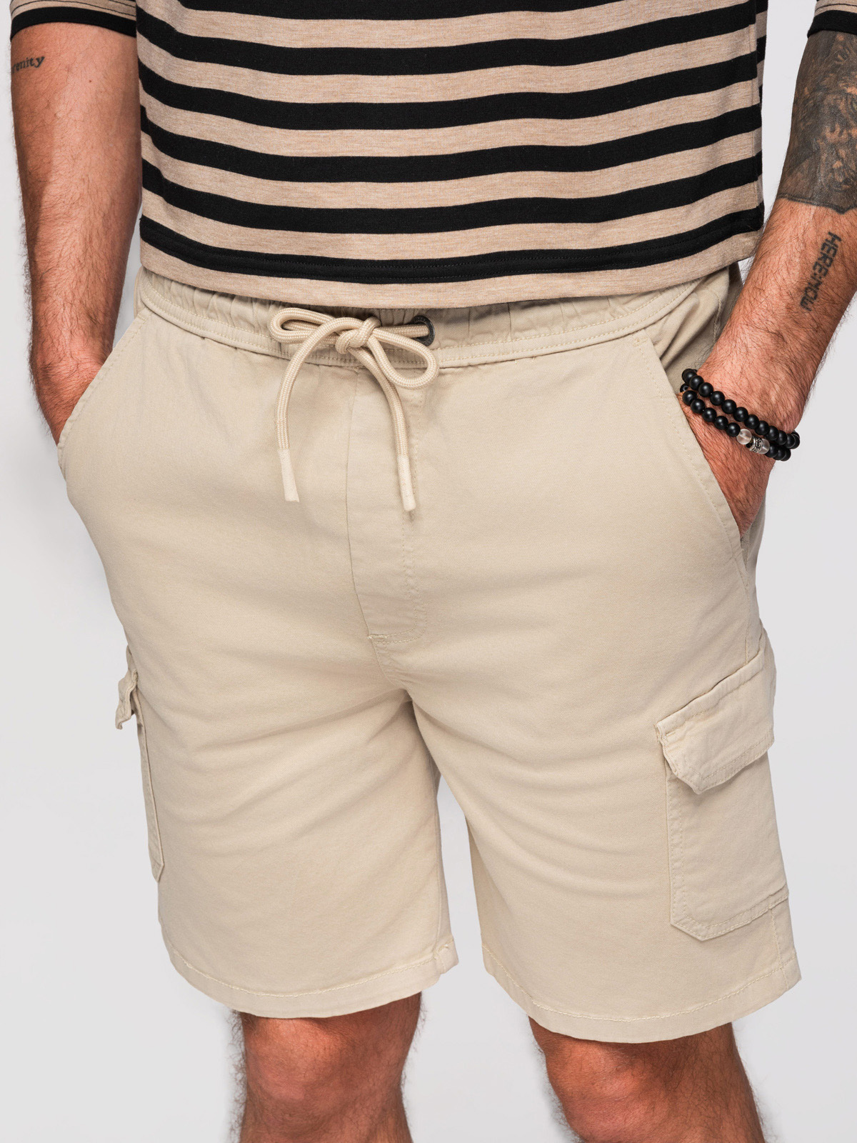 Ombre Men's cotton cargo shorts with elastic waistband - beige